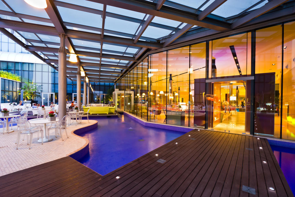 T Hotel 4*